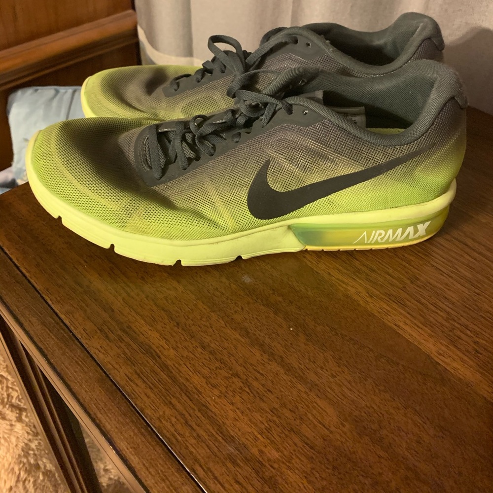 Shoes - Picture 2 of 2